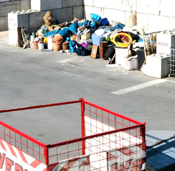 Drive in-Werner-Innenhof-Container